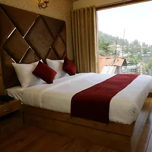 Bed & Breakfast Dee Ess Residency